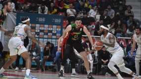 Aliağa Petkimspor - Semt77 Yalovaspor maç sonucu: 81-80