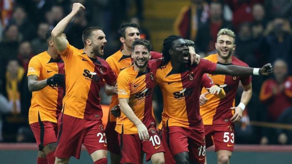 Bafetimbi Gomis'ten şık hareket! Hatayı telafi etmek istiyor...