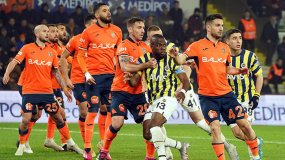Başakşehir, Fenerbahçe karşısında ilki yaşadı