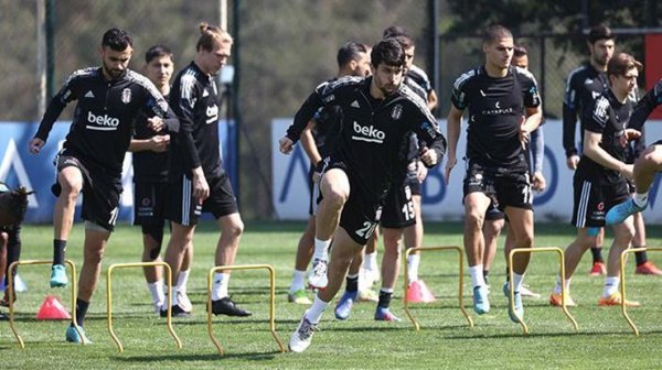 Beşiktaş'a Rıdvan Yılmaz müjdesi!