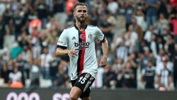 Beşiktaş'ta Pjanic bilmecesi! En büyük engel maaşı