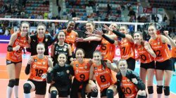 CEV Şampiyonlar Ligi: Eczacıbaşı Dynavit-Vasas maç sonucu: 3-0