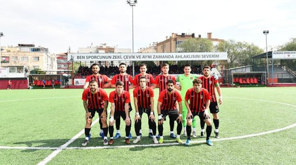 Çiğli Belediyespor 3. Lig’e kenetlendi