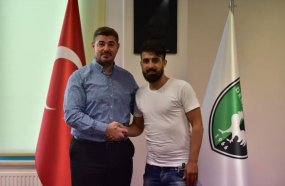 Denizlispor'da Muğdat Çelik ile yollar ayrıldı