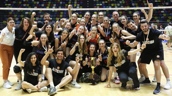 Eczacıbaşı, Genç Kızlar Türkiye Şampiyonu!