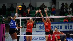 Eczacıbaşı, Sarıyer Belediyespor'a set vermedi