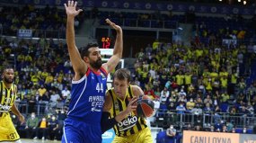 EuroLeague haberi: Anadolu Efes ve Fenerbahçe Beko Play-Off hattına girdi