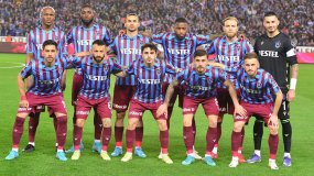 Evinde namağlup Trabzonspor'un erken şampiyonluk hayali