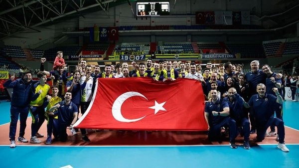Fenerbahçe, CEV Cup’ta dörtlü finallere yükseldi