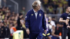 Fenerbahçe teknik direktörü Jorge Jesus'a Portekiz basınından övgü dolu sözler