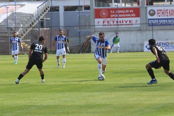 Fethiyespor, Esenler Erokspor'un takılmasını bekliyor