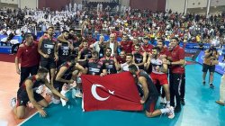 Filenin Efeleri tarih yazdı! FIVB Challenger Kupası'nda şampiyon Türkiye!