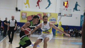 Frutti Extra Cup: Bursaspor: 81 - Manisa Büyükşehir Belediyespor: 78