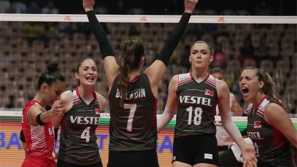 FIVB Milletler Ligi | Kanada - Türkiye maç sonucu: 3-1