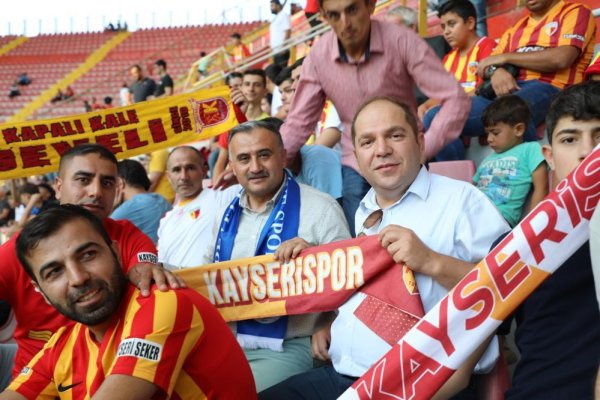 Giresunspor maçında Develi'den Yukatel Kayserispor'a tam destek