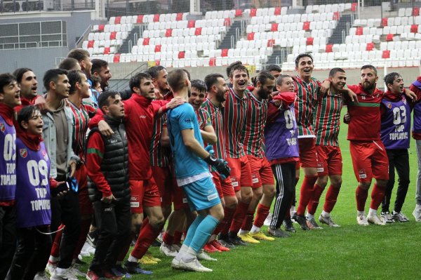 Karşıyaka, 6 puanlık bir maça çıkıyor