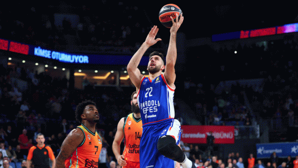 (ÖZET) Anadolu Efes-Valencia Basket maç sonucu: 91-92