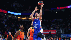 (ÖZET) Anadolu Efes-Valencia Basket maç sonucu: 91-92