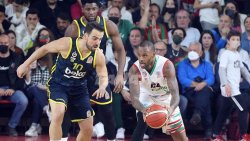 Pınar Karşıyaka - Fenerbahçe Beko maç sonucu: 74-72