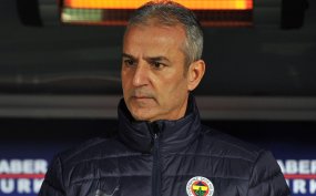 Son dakika Fenerbahçe haberi: İsmail Kartal açıkladı: Ferdi Kadıoğlu 1.5-2 ay yok