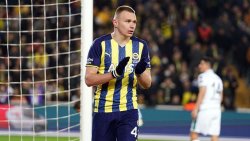 Son dakika Fenerbahçe transfer haberi! Serie A ekibi Torino Szalai'yi istiyor