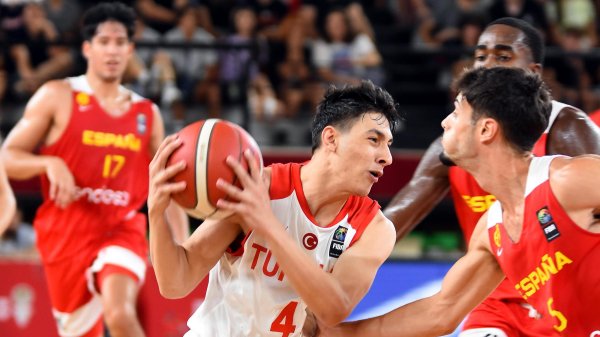 Türkiye - İspanya maç sonucu: 56-64 (FIBA U18 Avrupa Basketbol Şampiyonası)