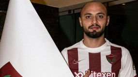 Volkan Demirel'in ilk transferi... Burak Bekaroğlu'ndan Hatayspor'a 2.5 yıllık imza