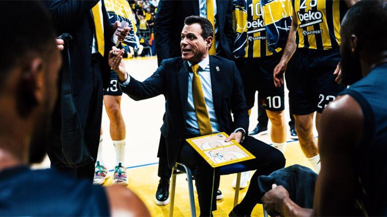 Fenerbahçe Beko - Anadolu Efes maçına damga vurdu Ergin Ataman maç bitmeden sahayı terk etti...